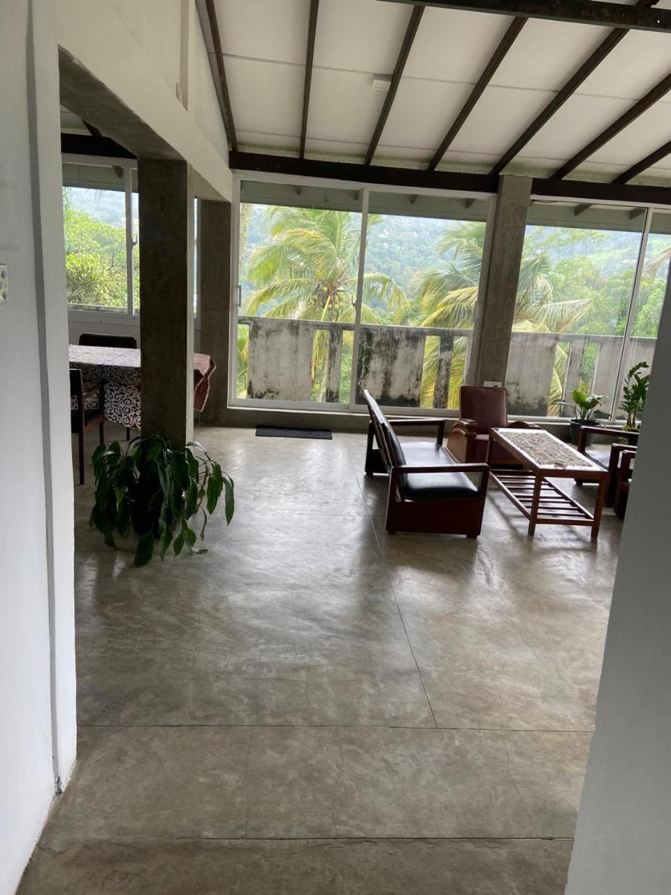 Upland Inn كاندي المظهر الخارجي الصورة