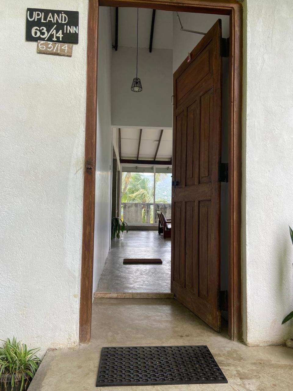 Upland Inn كاندي المظهر الخارجي الصورة