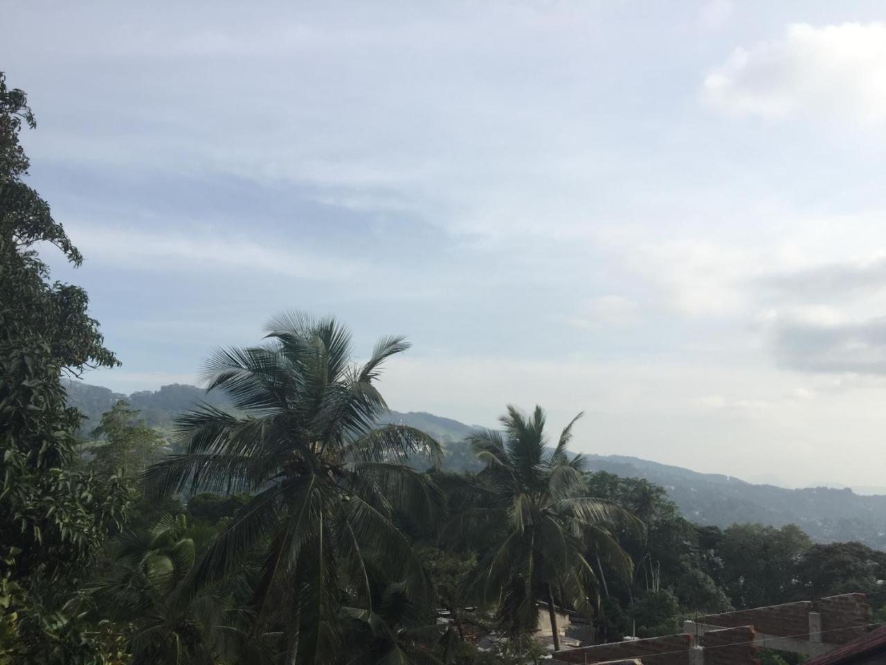 Upland Inn كاندي المظهر الخارجي الصورة