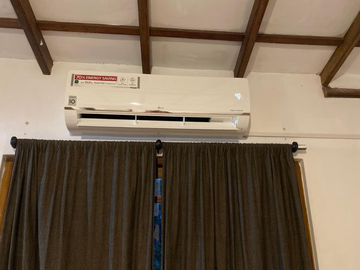 Upland Inn كاندي المظهر الخارجي الصورة